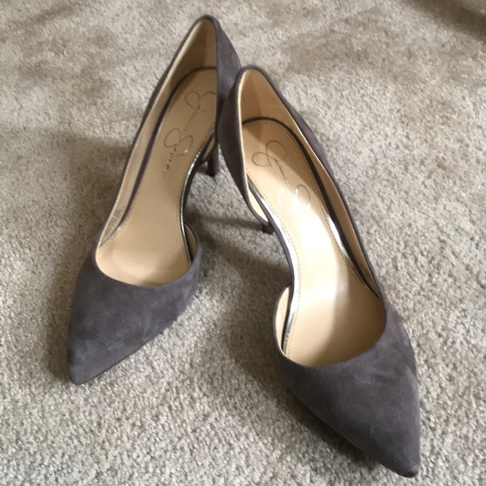Jessica Simpson heels 👠